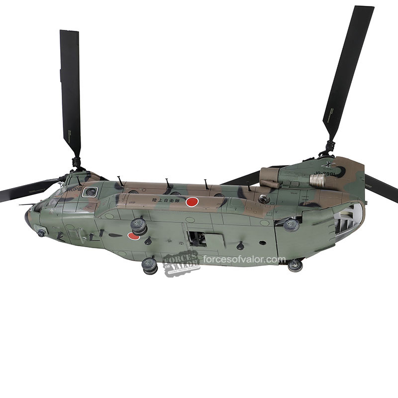 1:72 CH -47J 奇努克双旋翼重型直升机