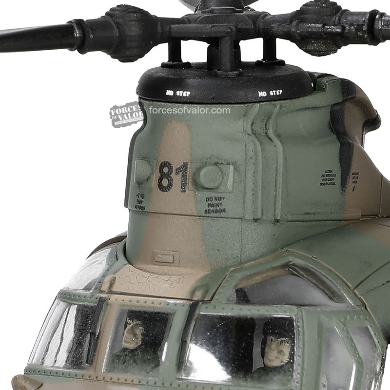 1:72 CH -47J 奇努克双旋翼重型直升机