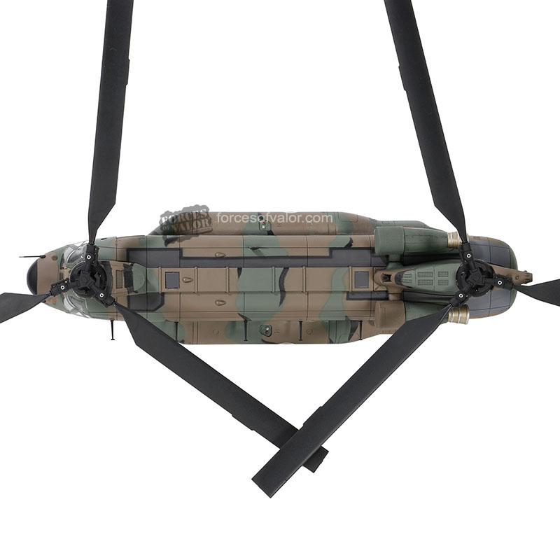 1:72 CH -47J 奇努克双旋翼重型直升机