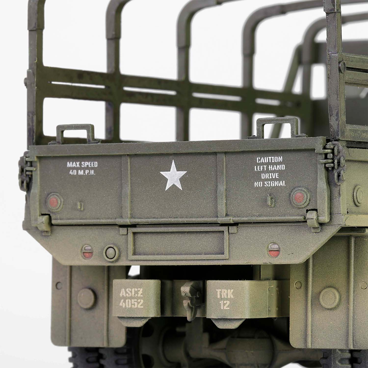 美国吉姆西CCKW-353B“十轮大卡”(1619型驾驶室)