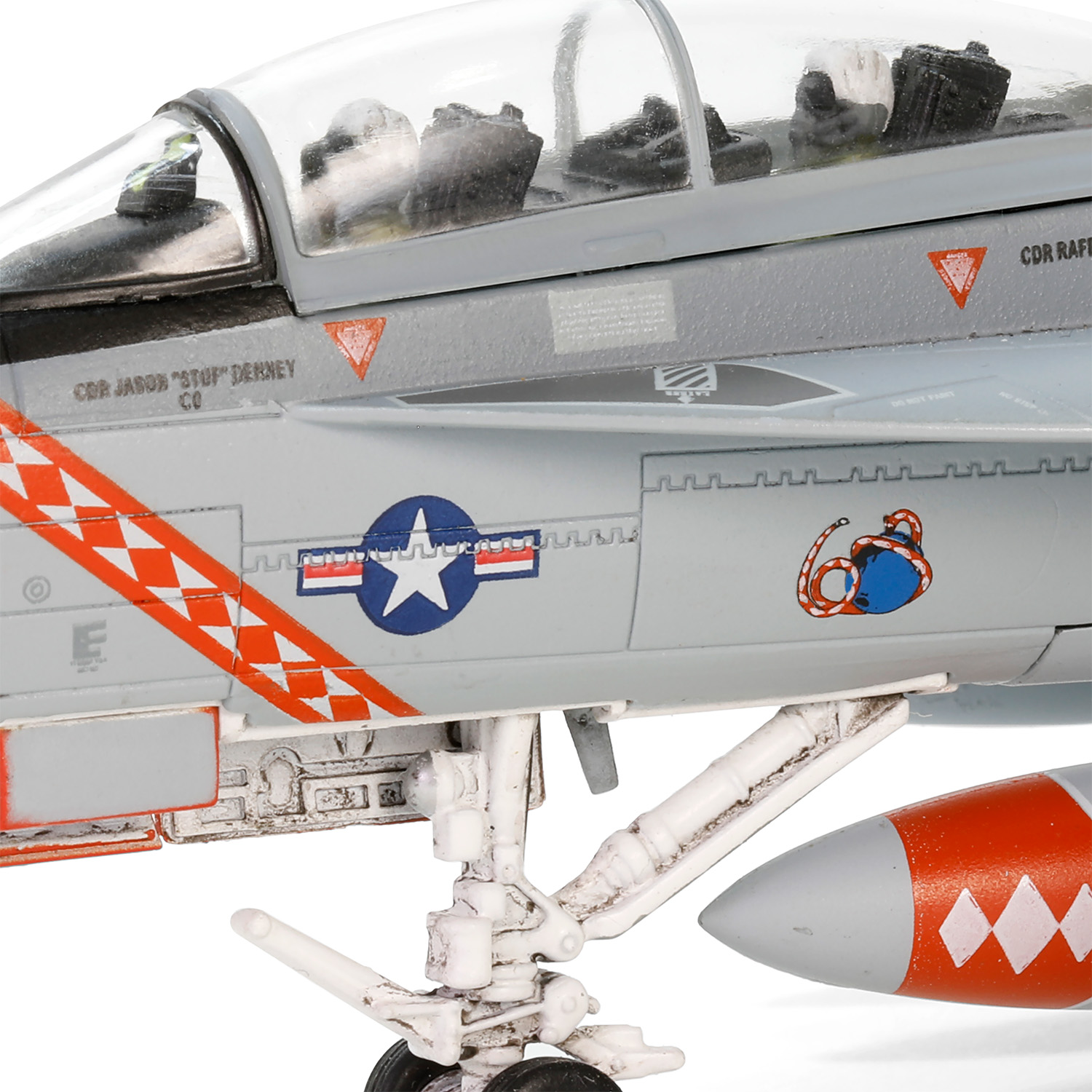 1:72 F/A-18F超級大黃蜂戰機 VFA-102 “響尾蛇”