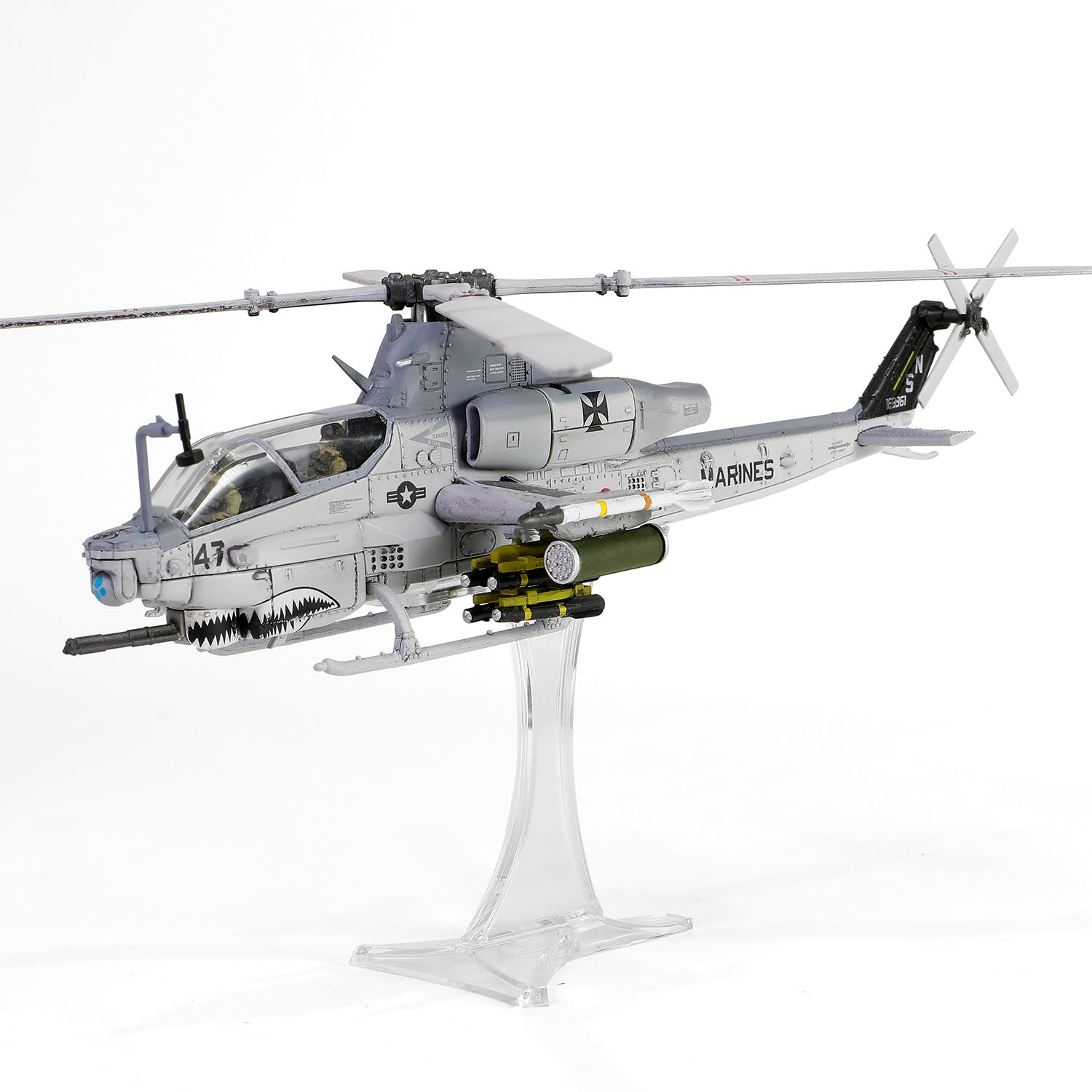 1:72 USMC AH-1Z Viper Attack Helicopter