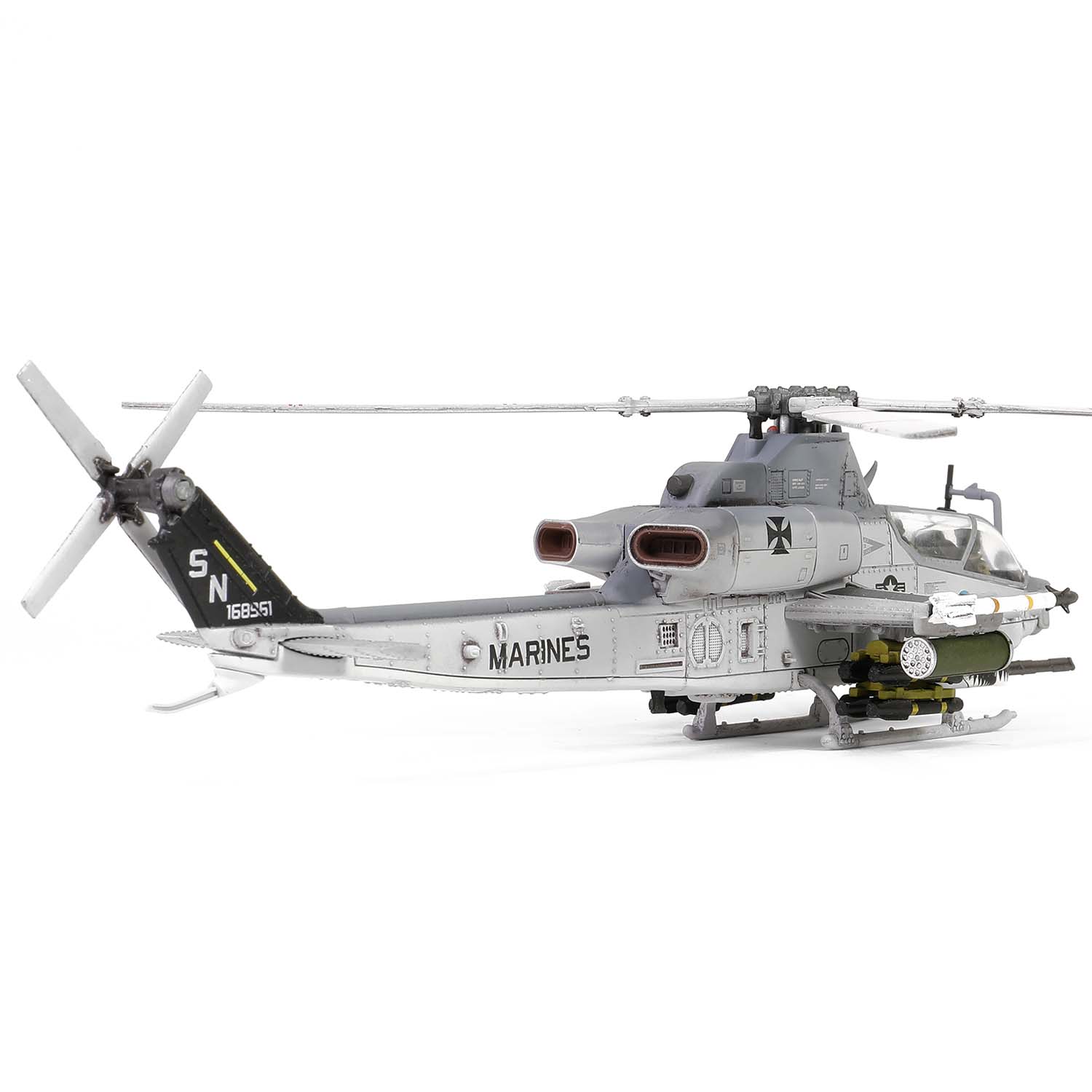 1:72 USMC AH-1Z Viper Attack Helicopter