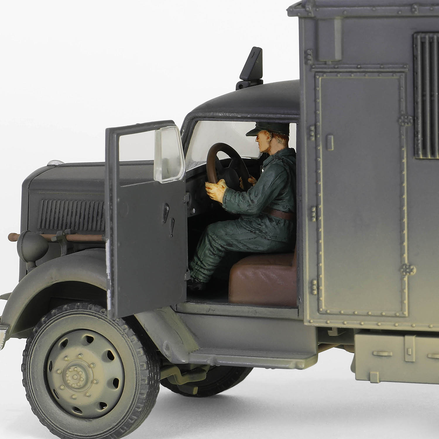 Opel Blitz 3,6 6700 A-Type, Kfz.305 (Cargo truck)